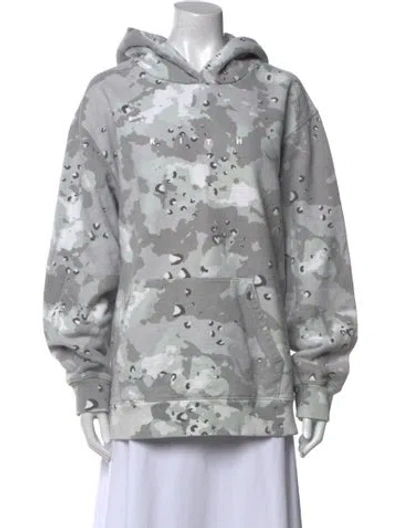 Pre-owned Kith Camouflage Print Mock Neck Sweatshirt In White