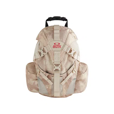Pre-owned Kith For Oakley Icon Rc Backpack 'veil' | Cream | Men's Size Onesize In White