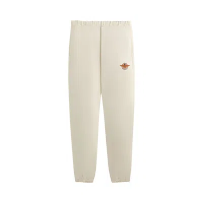 Pre-owned Kith For The New York Knicks Wingman Vintage Nelson Sweatpant 'sandrift' | Cream | Men's Size Xl In White