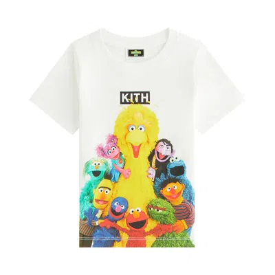 Pre-owned Kith Kids X Sesame Street Group Hug Tee 'white' | Kid's Size S