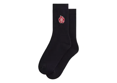 Pre-owned Kith Men's  Apple Crest Embroidered Socks In Black