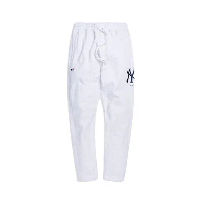 Pre-owned Kith Men's  For Major League Baseball New York Yankees Logo Sweatpant In Light Heather Grey In Gray