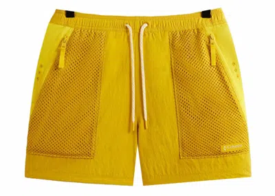 Pre-owned Kith Men's  X Columbia Wind Short In Gold Leaf
