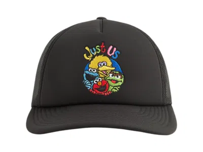 Pre-owned Kith Men's  X Sesame Street Just Us Nolan Trucker Hat In Black