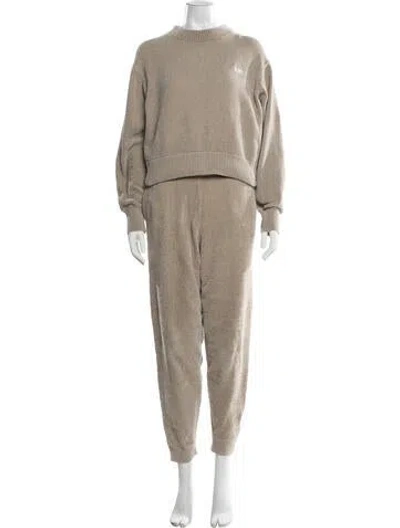 Pre-owned Kith Pant Set In Brown