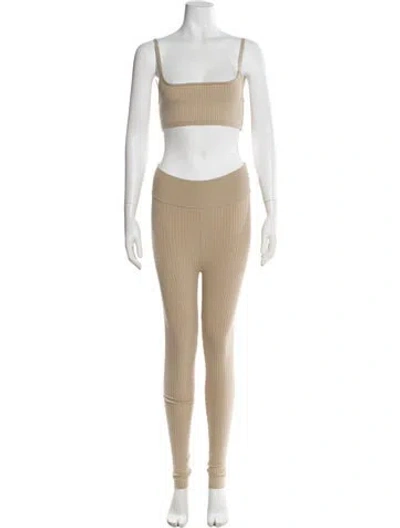 Pre-owned Kith Pant Set In Neutral