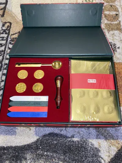 Pre-owned Kith Mas Hot Wax Stamp Set In Multicolor