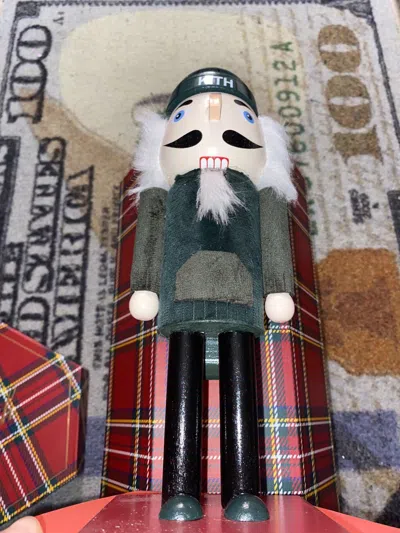 Pre-owned Kith Mas Nutcracker In Green