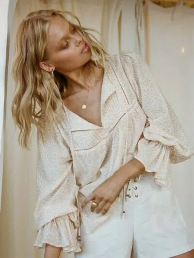 Kivari Delta Blouse In Sand/ White In Neutral