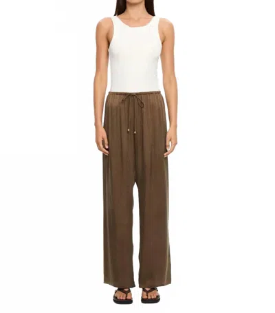 Kivari Jaxon Pants In Mocha In Brown