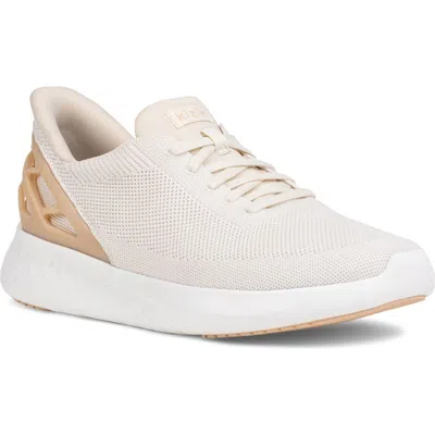 Kizik Athens Hands Free Knit Sneaker In White Creme