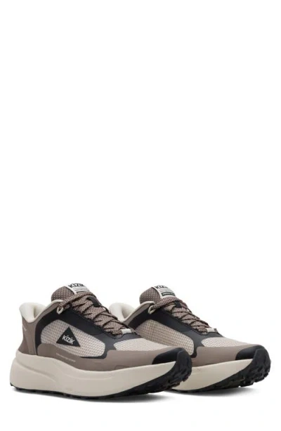 Kizik Freedom Trail Running Shoe In Multi