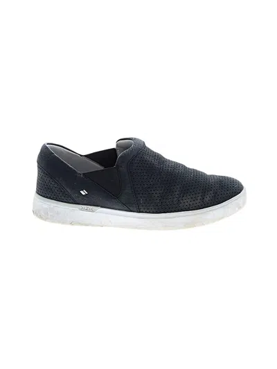 Pre-owned Kizik Sneakers In Blue