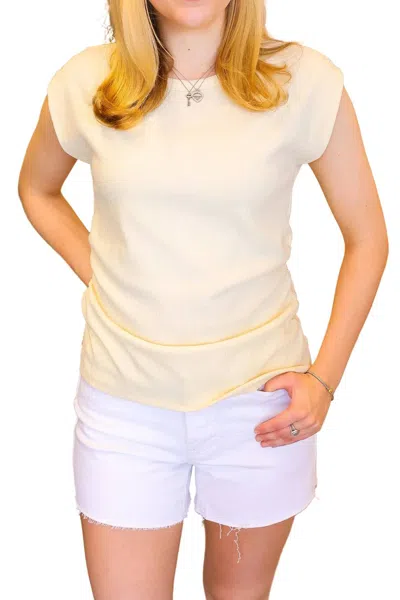 Kld. Signature Ruched Top In Yellow In Neutral