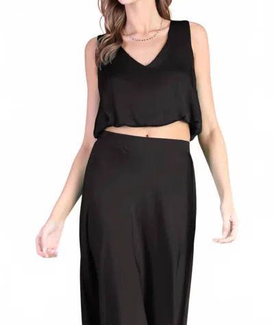 Kld. Signature V-neck Washed Satin Bubble Hem Top In Black