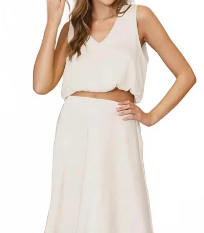 Kld. Signature V-neck Washed Satin Bubble Hem Top In Ivory In White