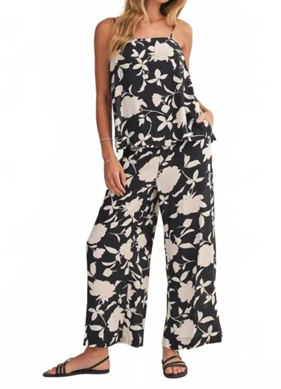 Klesis Lydia Floral Printed Set In Black In Multi