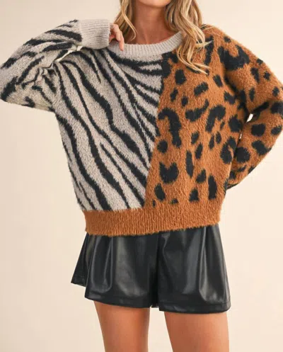 Klesis Safari Split Sweater In Brown