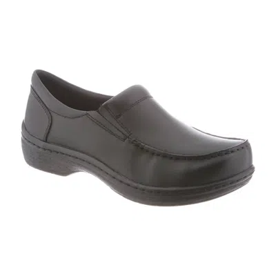 Klogs Footwear Men's Knight Moc Toe Shoe In Black Smooth In Multi