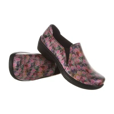 Klogs Footwear Women's Moxy Clog In Peacock Canvas