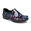 Klogs Footwear Women's Moxy Patent Leather Nursing Clogs In Forward Patent