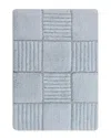 Knightsbridge Chakkar Board Bath Rug In Blue