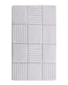 Knightsbridge Chakkar Board Bath Rug In White