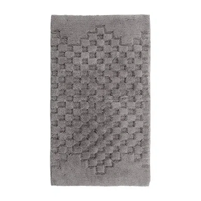 Knightsbridge Melange Bath Rug In Silver