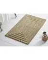 Knightsbridge Racetrack Bath Rug In Grey