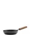 Knindustrie Wooden-handle Frying Pan (20cm) In Black