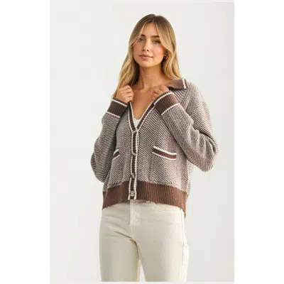 Knit & Lounge Knit And Lounge Contrast Trim Cropped Button-front Cardigan In Brown