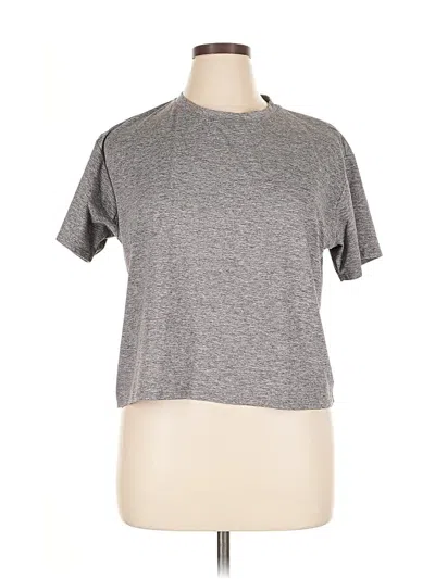 Pre-owned Knit Riot Short Sleeve T-shirt In Gray