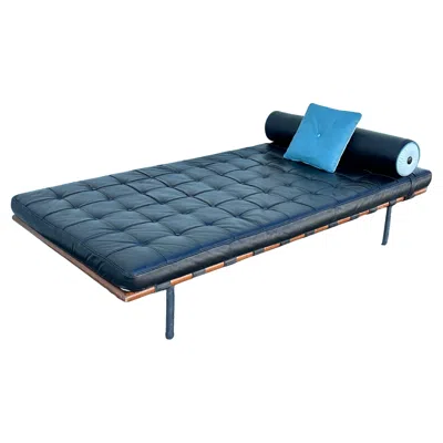 Pre-owned Knoll 1970s Barcelona Daybed In The Style Of Ludwig Mies Van Der Rohe For  In Brown