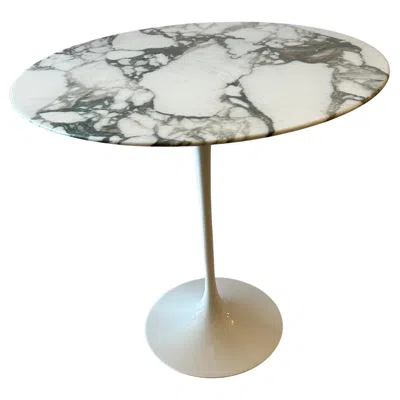 Pre-owned Knoll Iconic  Eero Saarinen Small Round Martini Table With Marble Top In Gray