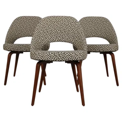 Pre-owned Knoll Saarinen Executive Side Chairs Model 72 Set Of Three In Brown