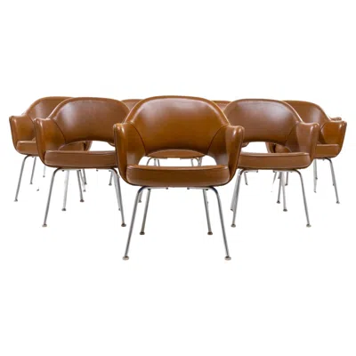 Pre-owned Knoll Set Of 8 Saarinen Executive Chairs By Eero Saarinen –  International In Brown