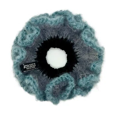 Knotts Women's Blue / Grey Winter Scrunchie
