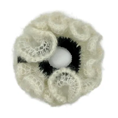 Knotts Women's White Irine Scrunchie
