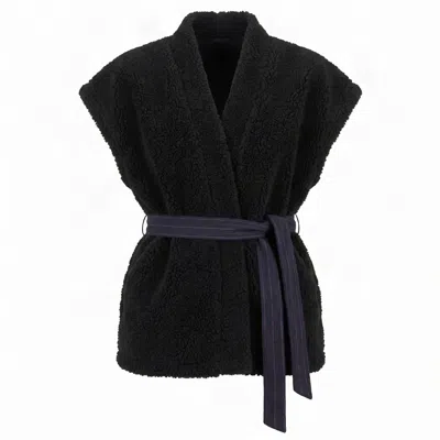 Komodo Women's Georgie Reversible Recycled Fleece Gilet - Black In Blue
