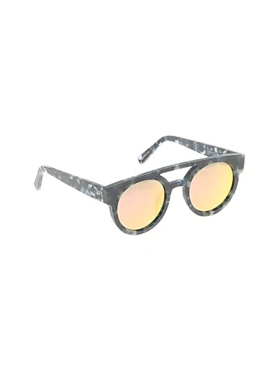 Pre-owned Komono Sunglasses In Gray