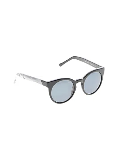 Pre-owned Komono Sunglasses In Gray