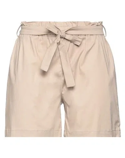 Kontatto Woman Shorts & Bermuda Shorts Beige Size S Cotton, Elastane