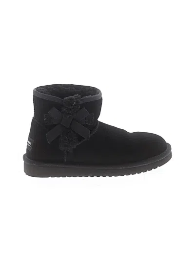 Pre-owned Koolaburra By Ugg Ankle Boots In Black