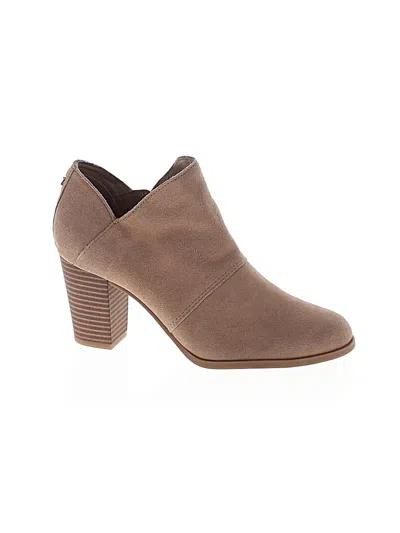 Pre-owned Koolaburra By Ugg Ankle Boots In Brown