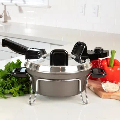 Koolatron Total Chef Czech Cooker Electric Oven, Classic European Multicooker In Silver