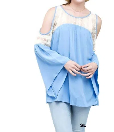 Kori Lace Keyhole Sleeve Top In Blue