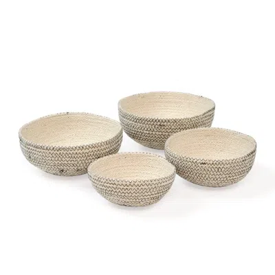 Korissa Amari Round Bowl In Black - Set Of 4