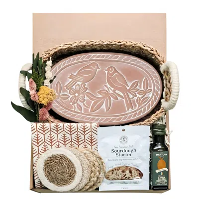 Korissa Neutrals Bread Warmer Gift Box With Sourdough Starter, Olive Oil And Tea Towel - Lovebirds Oval In Green