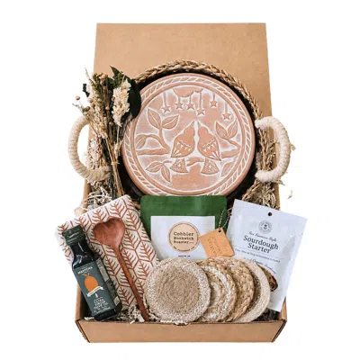 Korissa Neutrals / Brown Bread Warmer Gift Box With Coffee, Sourdough Starter, Olive Oil And Spoon - Lovebir