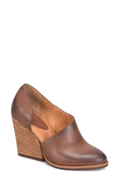 Kork-ease ® Hartwick Half D'orsay Pump In Tan Leather
